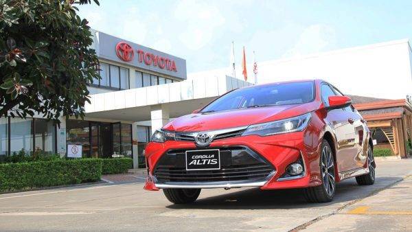 Toyota Corolla Altis 2022 về Việt Nam