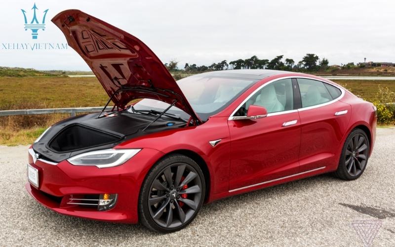 Động cơ vận hành của Tesla Model 3 không thua kém các động cơ khác