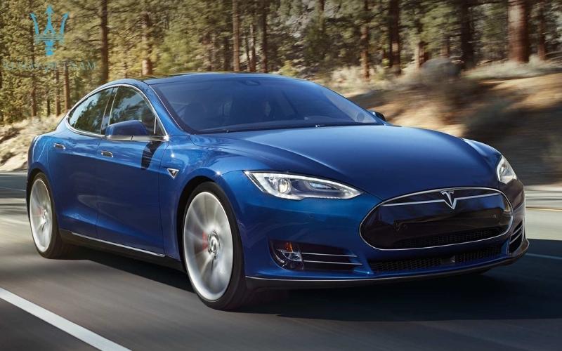 Các dòng xe của Tesla chưa được phân phối chính thức tại Việt Nam
