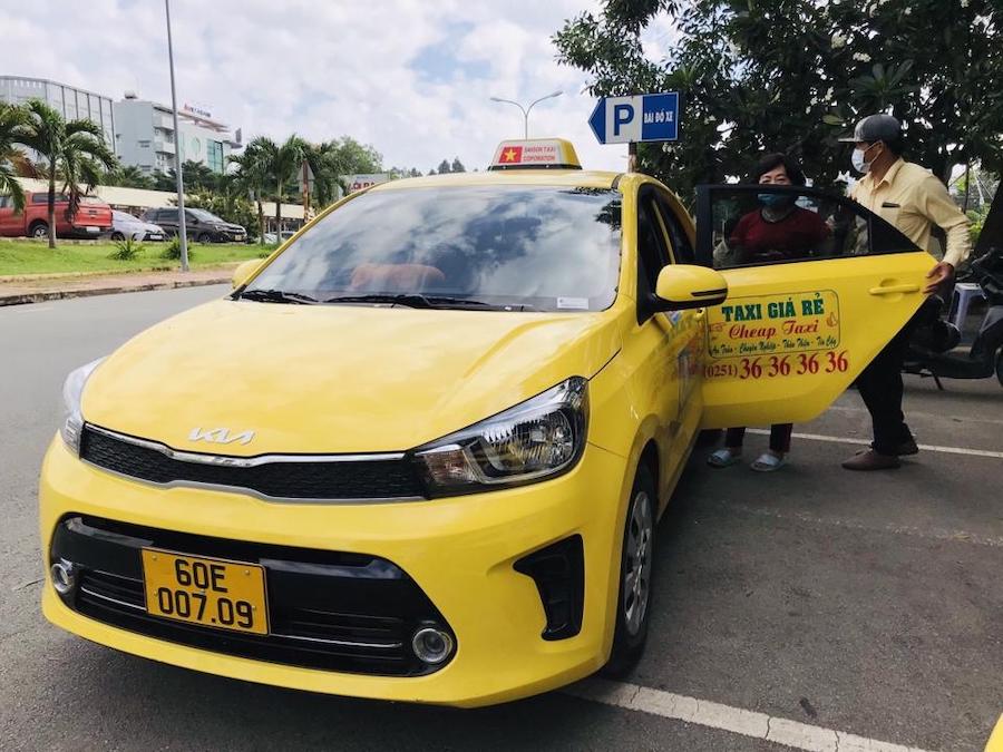 Taxi Long An Sài Gòn